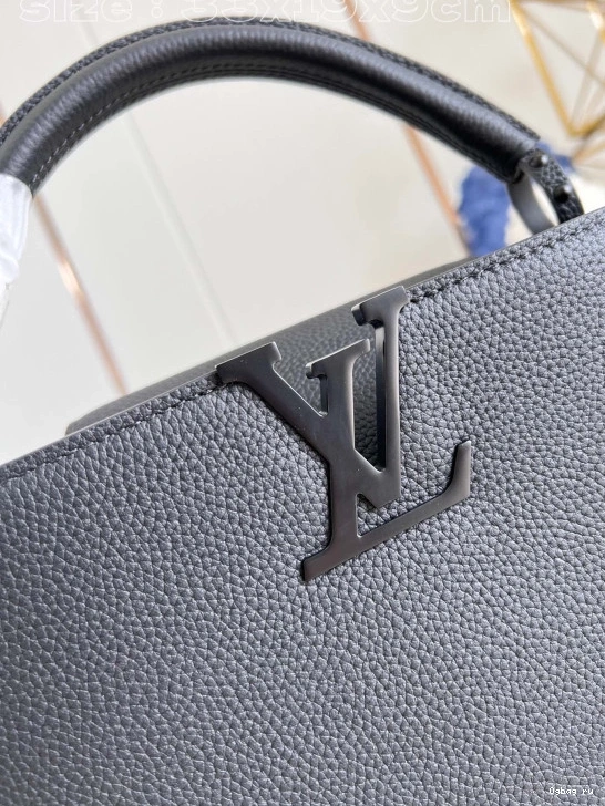 MM-33*19*9CM LOUIS CAPUCINES VUITTON 0825
